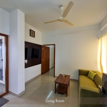 Staymazing-1,2 & 3 Bhk Ac Apartments In Hebbal-5Mins To Manyata-30Mins To Airport Bengaluru Kültér fotó
